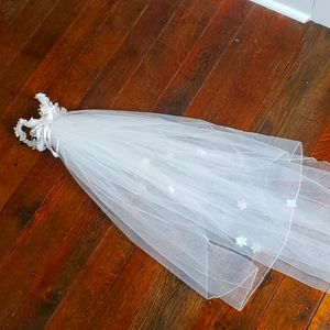 NWOT Floral Wedding Veil
